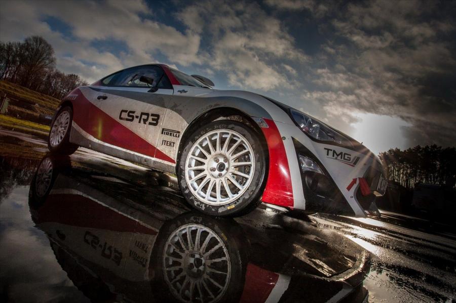  Toyota GT 86 CS-R3 Rally Car 2015 года  (фото 10 из 19)